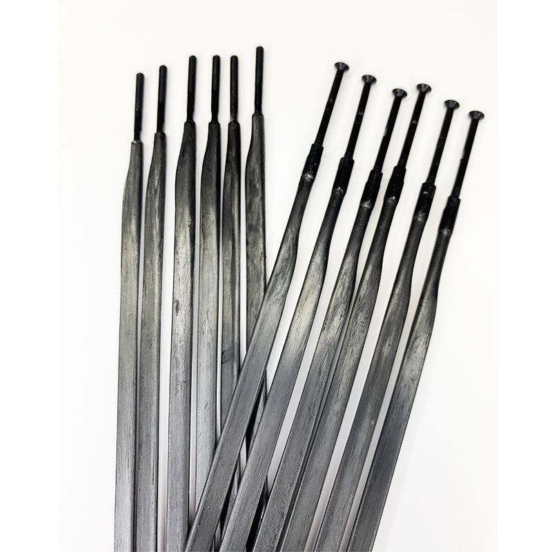 Wide aero carbon spoke close-up - 4.8mm blade | BikeCarbonParts